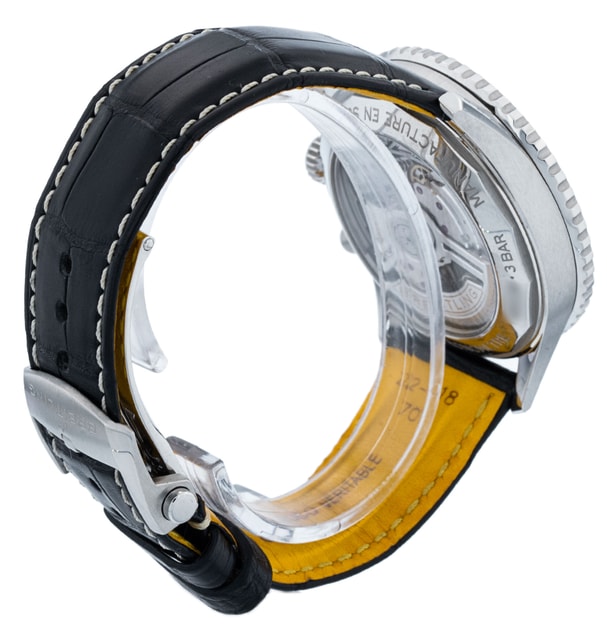 Breitling Navitimer B01 Chronograph 43 AB0138 Image 3